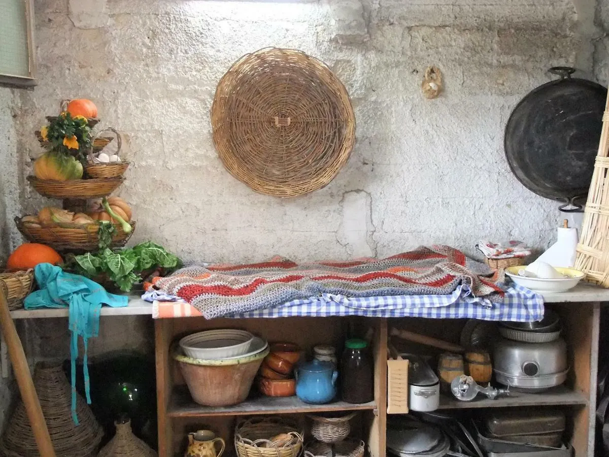 Il Filo Di Paglia Bed & Breakfast Comiso