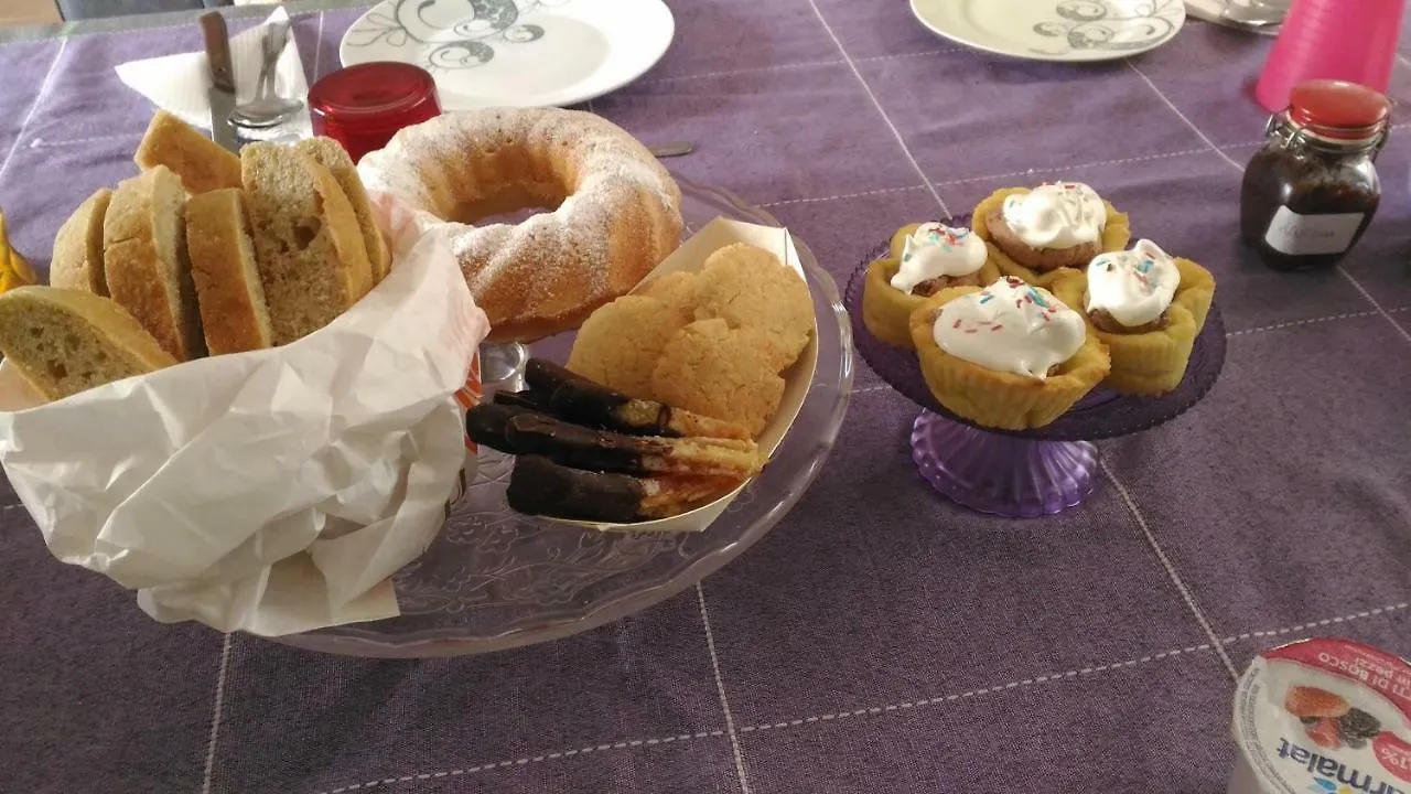 Il Filo Di Paglia Bed & Breakfast Comiso 2*,  İtalya